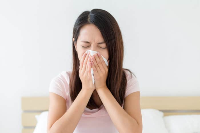 l'impatto del forte stress sulle allergie