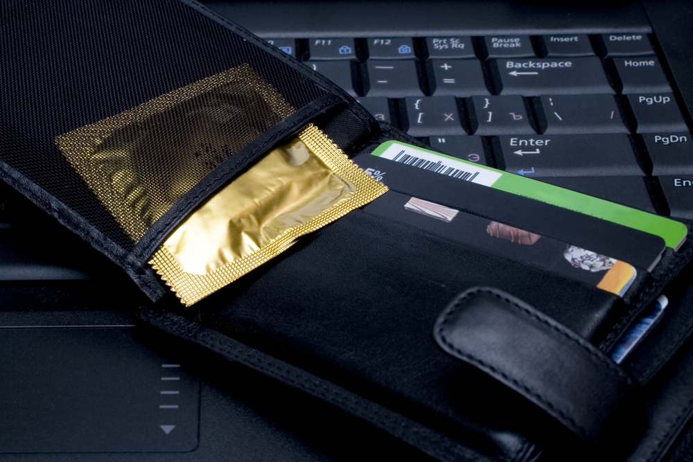 preservativi nel portafoglio