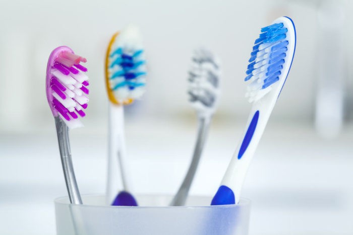 forma e funzione dello spazzolino da denti