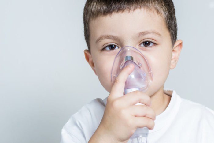 superare l'asma a varie età