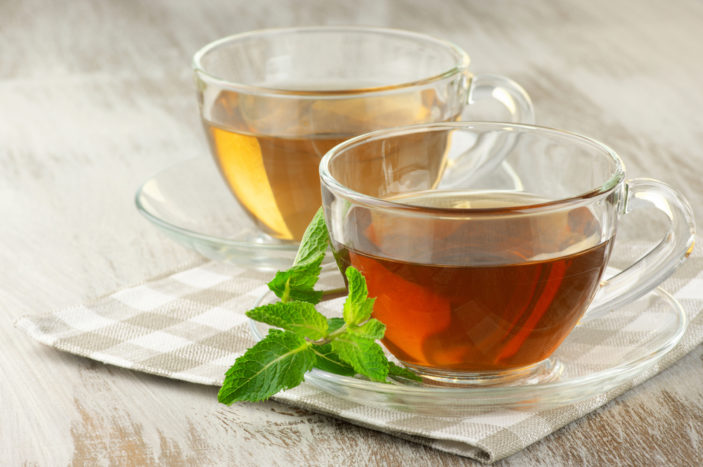 la differenza tra tè verde e tè nero