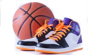 scegli scarpe da basket