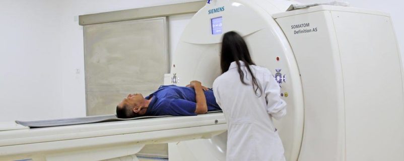 come la radioterapia funziona per il cancro del colon